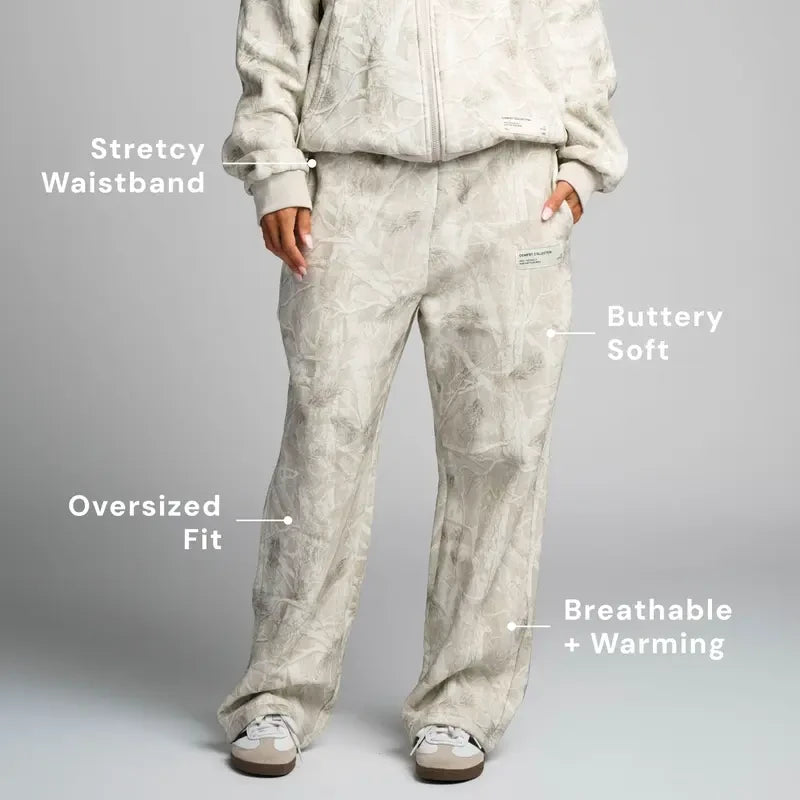 Comfrt Camo Straight Leg Sweatpants